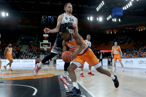 英超范特西GW3球员得分：格伊15分第一，索博斯洛伊第三