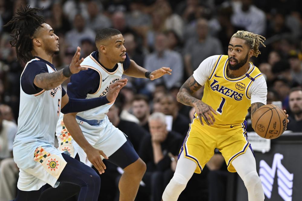 披上红魔战 披上红魔战